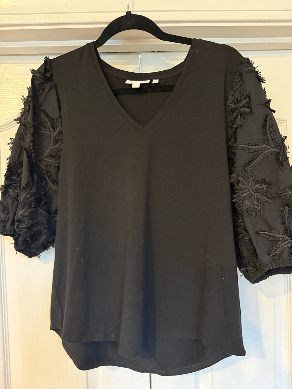 Chico's Black V-Neck Top with Floral Fringe Puff Sleeves